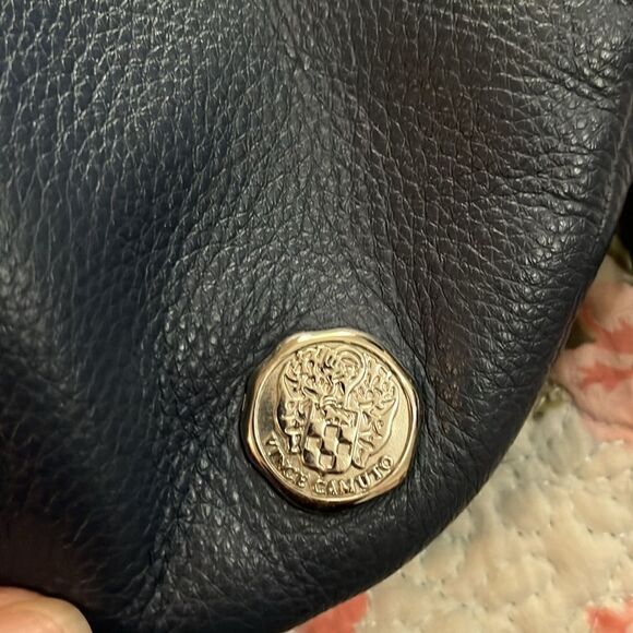 Vince Camuto purse - Picture 3 of 7